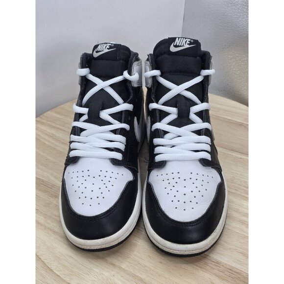 Nike Boys Air Jordan 1 FD1412-010 White Basketball Shoes Sneakers Size 3Y - Picture 4 of 9